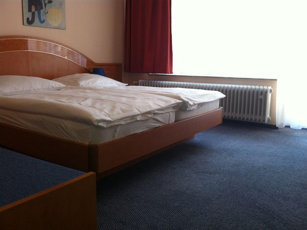 Hotel Europa Pforzheim Exteriör bild