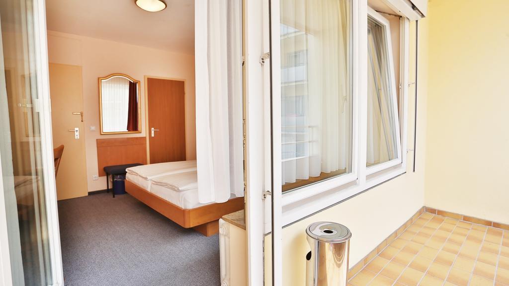 Hotel Europa Pforzheim Exteriör bild
