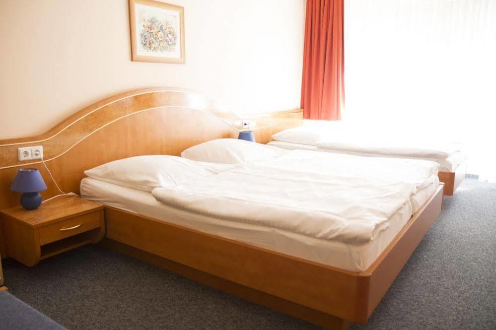Hotel Europa Pforzheim Exteriör bild